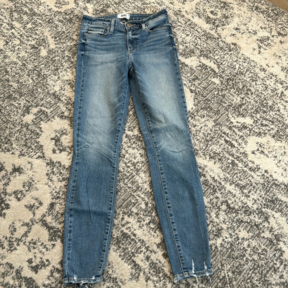 Paige skinny jeans size 26